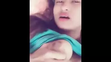 Desi college girl showing boobs