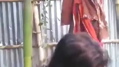 Indian girl make selfie video for BF