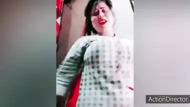 Desi big boobs aunty 2