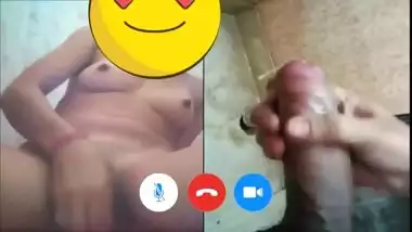 INDIAN DESI HOUSEWIFE Whatsapp Video Call with Desi Call Boy