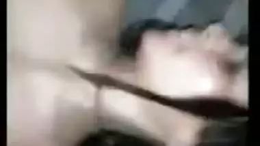 Skinny gal enjoys XXX threesome with Desi guys in scandal MMS video