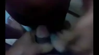 Telugu maid hot handjob session on request