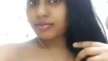 Desi cute bhabi nice pussy