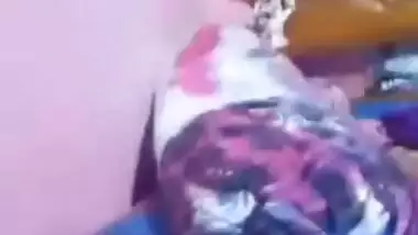 Today Exclusive-cute Desi Girl Showing Boob On Videocall