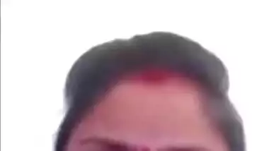 Indian Dehati Bhabhi pussy show on selfie cam