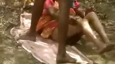 Dehati Randi chudai outdoors sex MMS