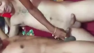 Today Exclusive-desi Foursome Cpl Nude Dance And Fucking Part 21