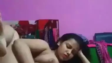 Bhabhi fingering