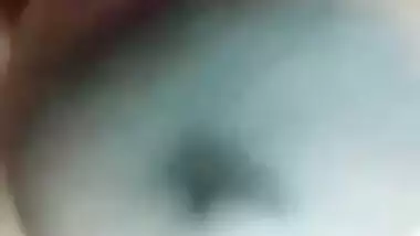 Desi aunty show her boobs nipple