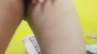 Beautiful bhbai fingering