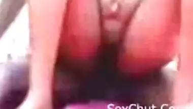 Desi aunty sex video having threesome outdoor sex with her lovers