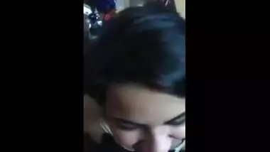 Desi Indian teen girlfriend gives awesome blowjob