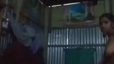 Bangladeshi Girl Leaked Videos Part 3