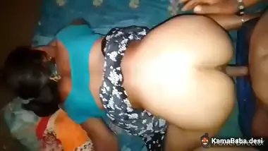 Desi sex video of a desi husband drilling his wife’s holes