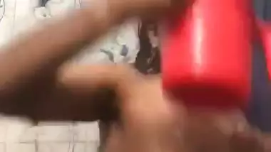Long boobs Bengali girl taking nude bath viral videos