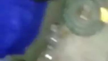 Desi MMS of a guy fucking his GF in his workout room