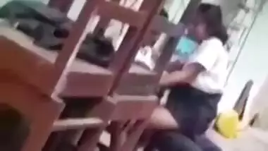 College lovers fucking in backside of the College building