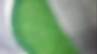 Breasty south Indian girl MMS clip