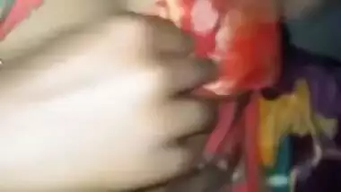 Village Bhabi Shocking Boob press