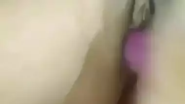 Horny Desi Girl Masturbating
