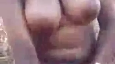 Desi booby girl naked outdoors MMS sex video