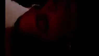 Mumbai hot bhabhi Pushpa’s desi porn clip