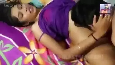 Amateur desi lovers ke sex masti ki masala Hindi blue film