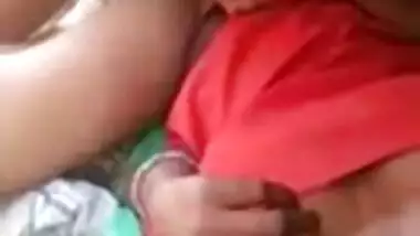 Ldki ko hum dono Bhai ne bula kr khub choda