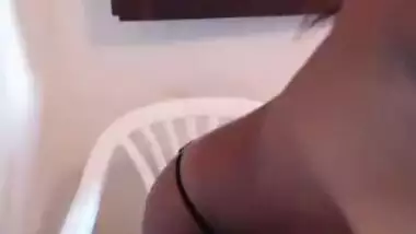 Desi babe showing her tite boobs and hot ass