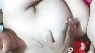 Desi cute and hot couple on live 2 clips part 1