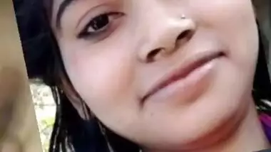 Desi Bhabhi Boob Pressinag And Fucking 2 Clips Part 1