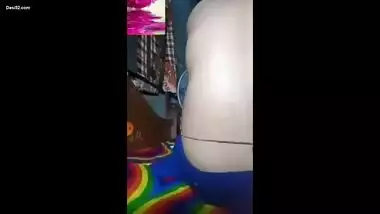 Sexy Desi Girl 4 New clips (Updates)