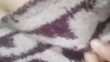 Desi Girl Shows her Boobs (Updates)