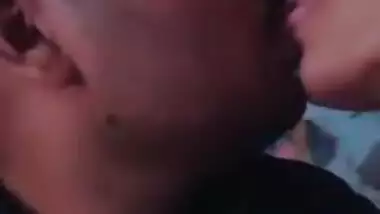 Fleshy Desi girl publicizes kissing ss for purpose of selling