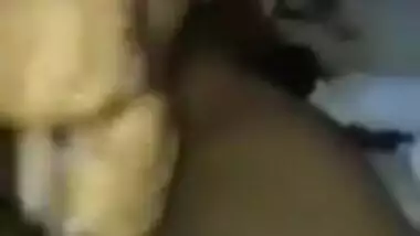 INDIAN BOOBY GIRL SUCKING A BIG COCK