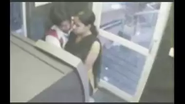 Sex With Girlfriend In ATM Room