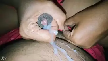 Desi wife hand job