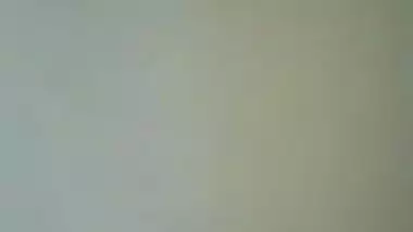 College GF exposing naked for BF to avoid breakup