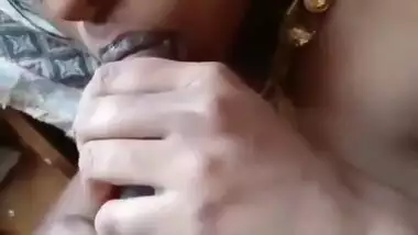 Tamil Chennai wife blowjob(tamil voice)newly married wife