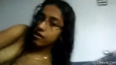 Sexy Indian Girl Record Nude Selfie New Leaked Mms
