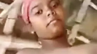 Weather is good so Desi village girls shows XXX melons outdoors