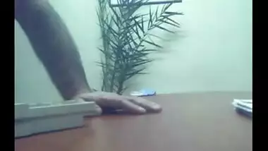 Free college desi porn of Indian virgin girl fucks hard to buddy