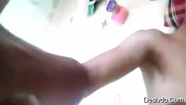 Girl distracting camera while BF capture fucking