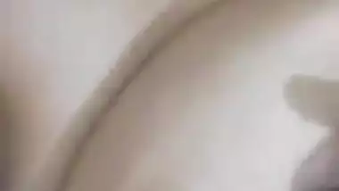 Desi aunty show her big boob and fingering pussy selfie cam video