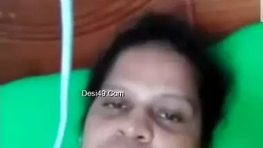 Today Exclusive- Horny Desi Milf Showing Her Boobs And Pussy Part 3