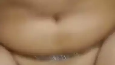 ARee Waaaah Desi SEcratary fuk with BOOOS wat a fuk she realy enjoing n moaing loud