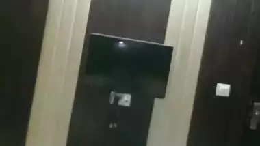 Desi couple fucking in hotel room