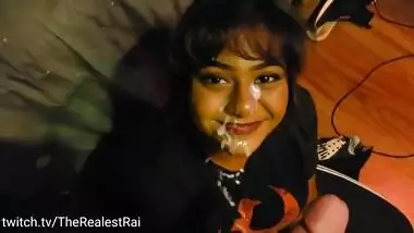 Nerdy Indian Amateur Deepthroats White Cock