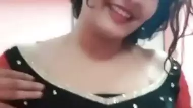 Bhabhi hot dance