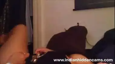 Dost ki kuwari bahan se fuck ki choda chodi xxx